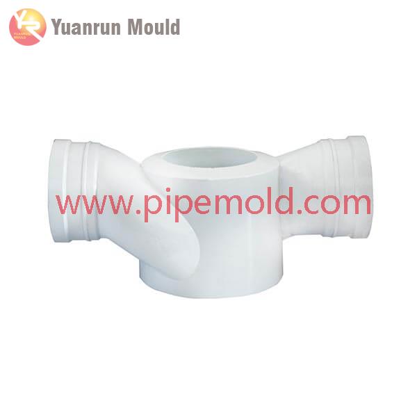 China PVC drainage pipe fitting mold